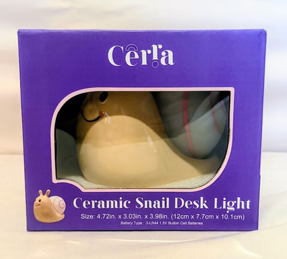Cérra Ceramic Snail Desk Light